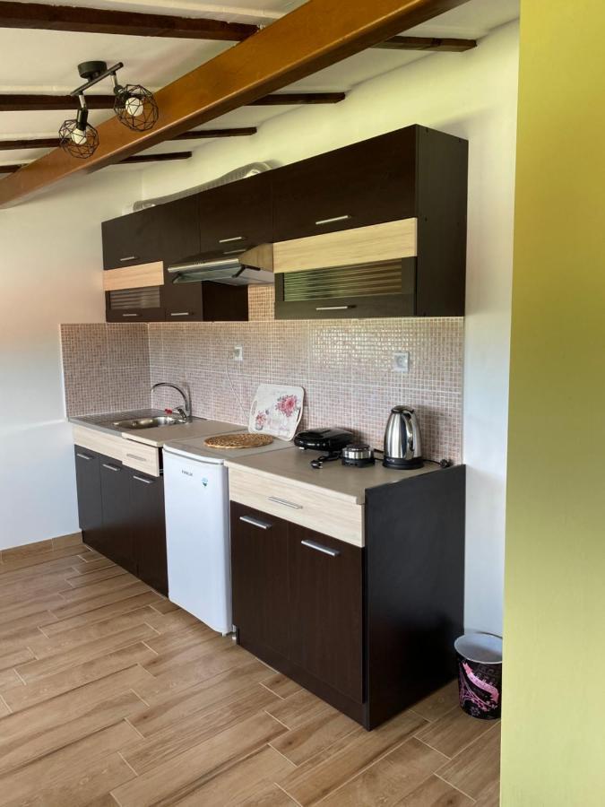Guesthouse Kerkinitis Lithótopos Екстериор снимка