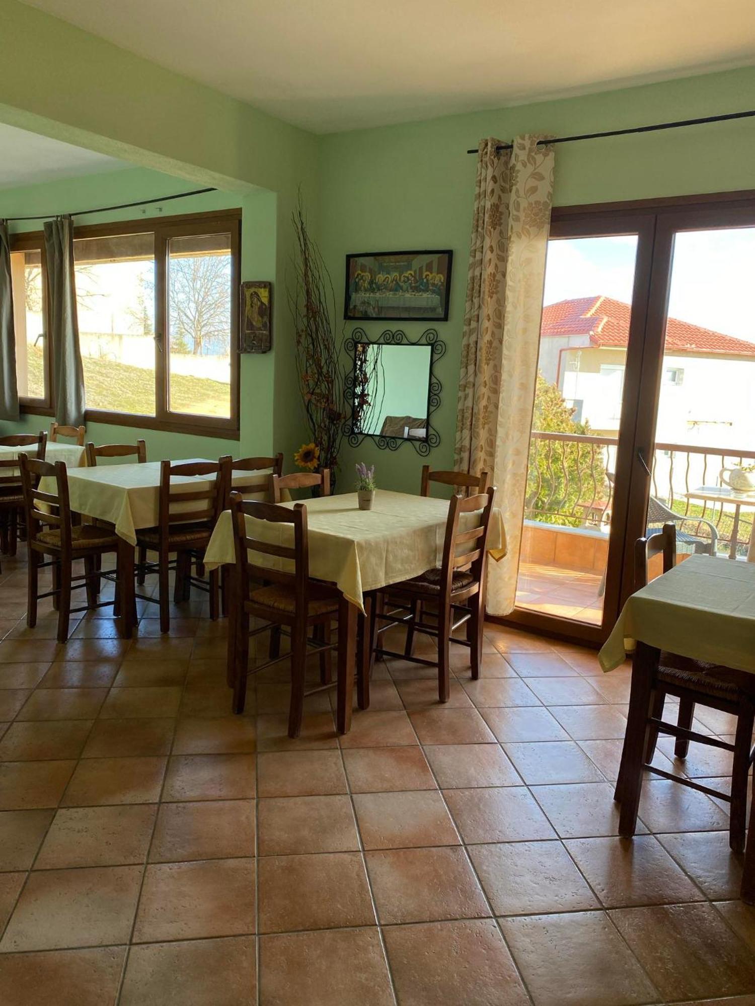 Guesthouse Kerkinitis Lithótopos Екстериор снимка