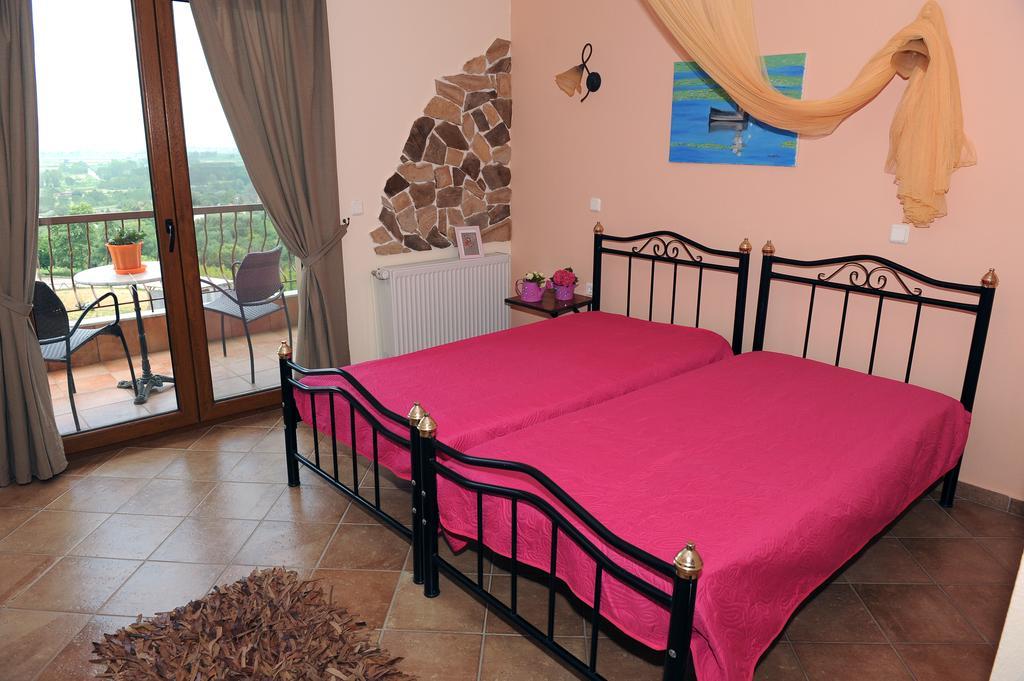 Guesthouse Kerkinitis Lithótopos Екстериор снимка